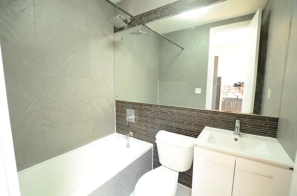 Rented by Miron Realty Group | media 28