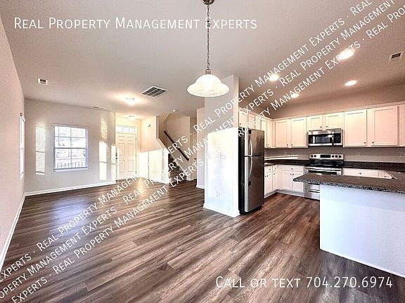5th image of 119 Stockbridge Ln