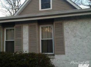 937 Mastic Rd, Mastic, NY 11950