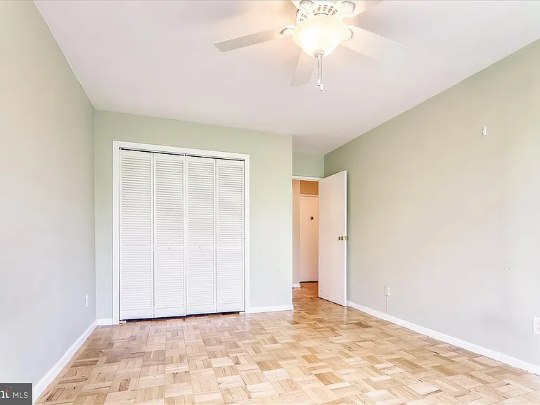 940 25th St NW #817 — Photo 14