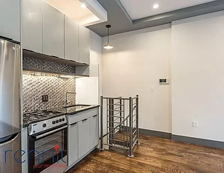 Rented by Rennit Inc.