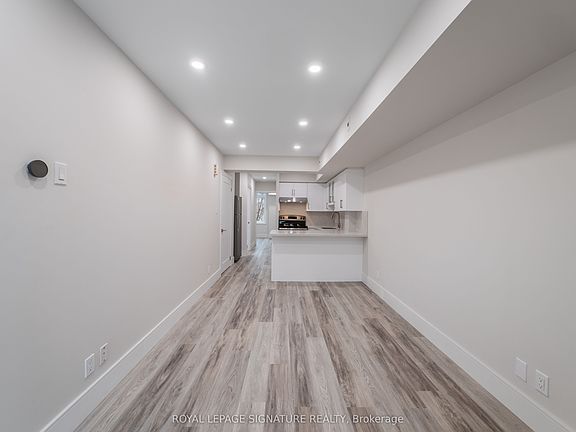 5th image of 1 Sudbury St #102