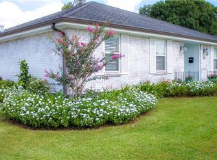 828 W William David Pkwy, Metairie, LA 70005