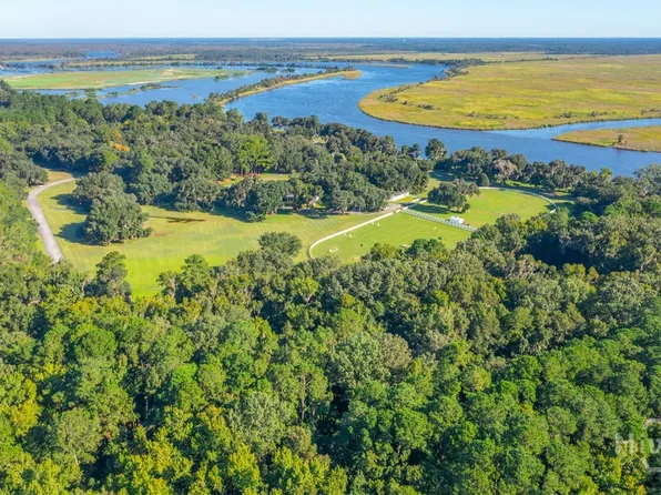 89 Jimmy Blige Lane, Richmond Hill, GA 31324