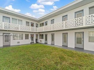 12655 NE 16th Ave APT 16, North Miami, FL 33161