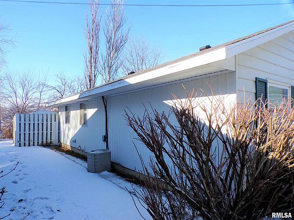 4th image of 1316 Imperial Ave