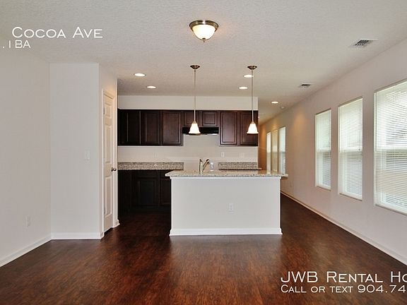 3rd image of 8801 Cocoa Ave