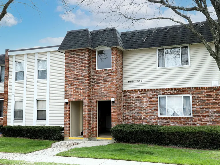 1330 Old Kings Hwy — Photo 17