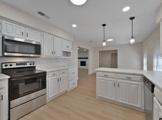 521 Headlee St, Denton, TX 76201