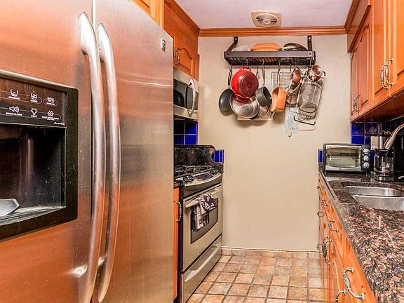 3rd image of 8360 118th St APT 12F