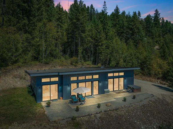 1298 Bear Claw, Clark Fork, ID 83811