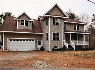 1 Learned Ln, Salisbury, MA 01952