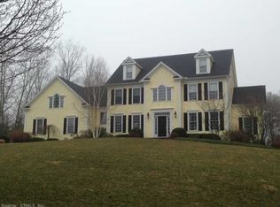 10 Houperts Way, Clinton, CT 06413