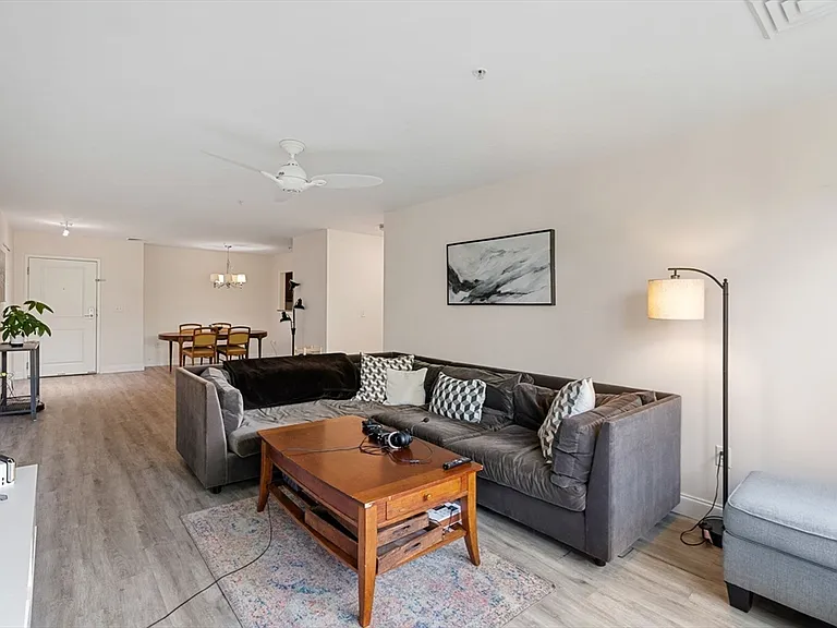 318 Rindge Ave #204 — Photo 8