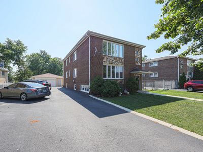 7549 Banks St, Justice, IL, 60458