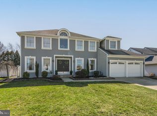 34 Spring Mill Dr, Sewell, NJ 08080