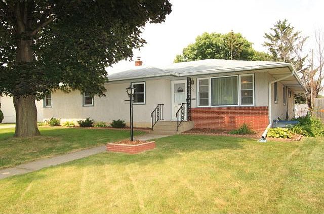 1st image of 393 Haskell St E