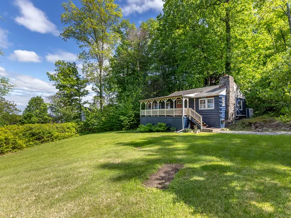 11 Summer Hill Road, New Fairfield, CT 06812