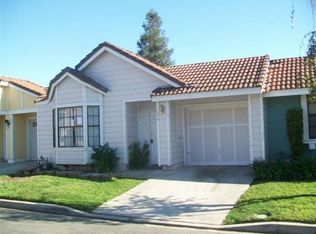 1727 Club Dr, Pomona, CA 91768