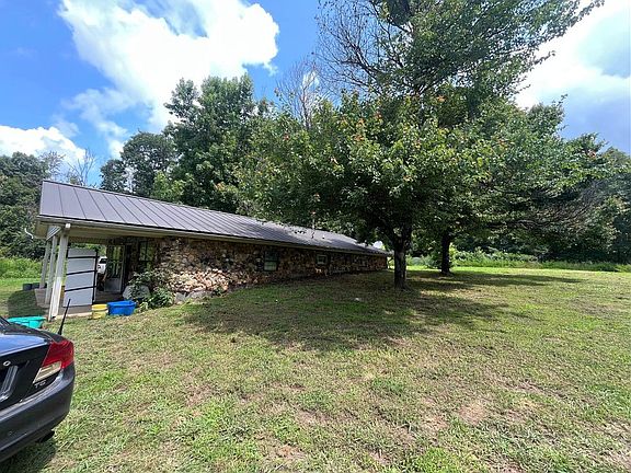 2nd image of 6101 Craig Rd