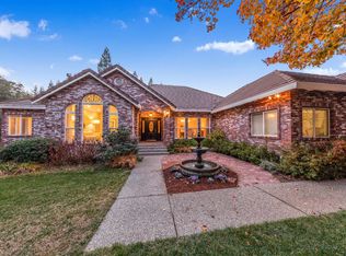 5542 W Saint Francis Cir, Loomis, CA