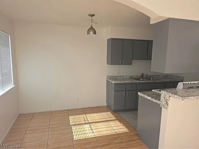 1809 Putnam Ave #0 — Photo 9