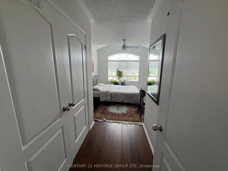 35 Brightsview Dr — Photo 12