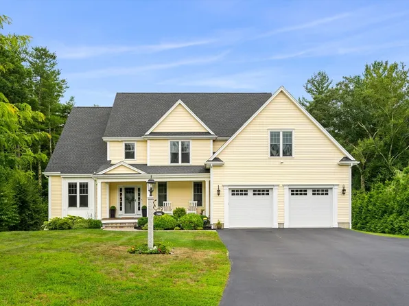 206 Hannah Dr, Whitinsville, MA 01588