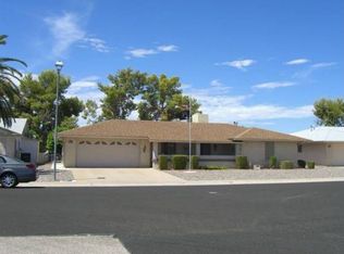 14220 N Lakeforest Dr, Sun City, AZ 85351