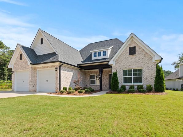 1439 Cherokee Ridge Dr