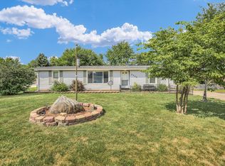 2208 Mallard Dr, Mahomet, IL