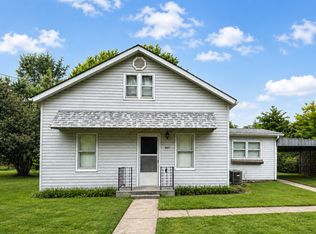 407 Middleton St, Iuka, IL 62849
