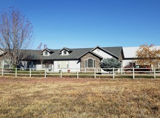 161 W Huntzinger Rd, Selah, WA 98942
