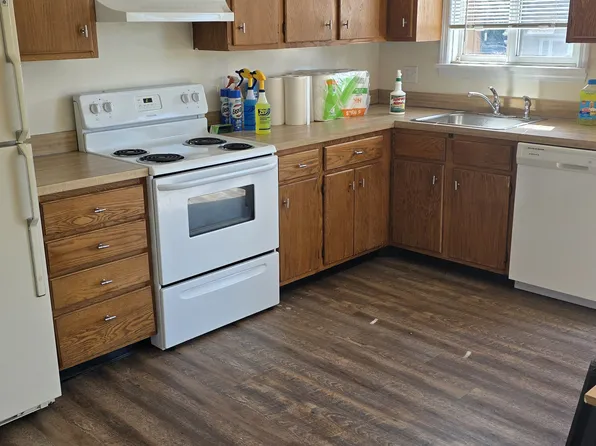 (undisclosed Address), Pt Chester, NY 10573