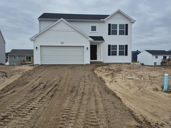 541 Snow Pine Ct NE, Cedar Springs, MI 49319