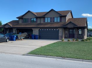 183-185 Church Rd, Luxemburg, WI 54217