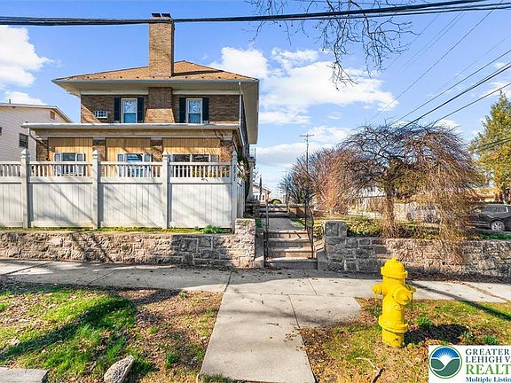 4th image of 2227 W Gordon St APT 1