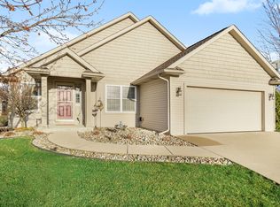 500 McKinley Ct, Three Rivers, MI 49093