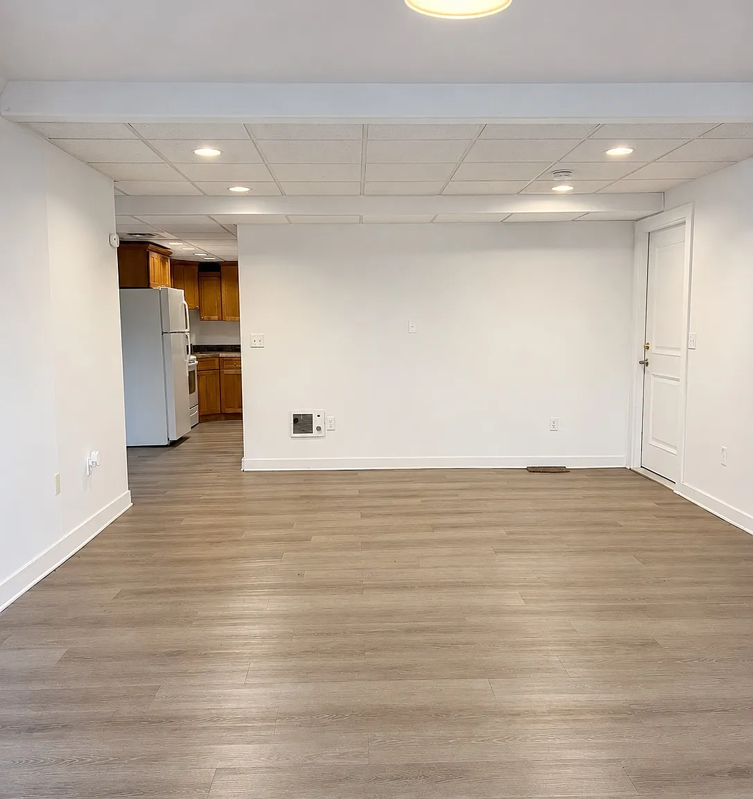1 bed, $1,000 — Photo 1