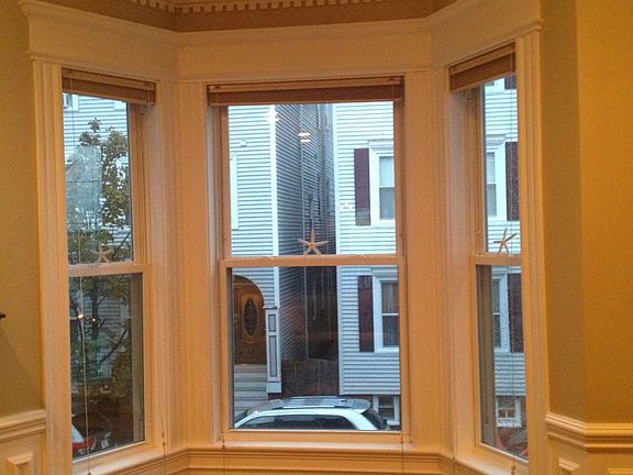 Bow windows, crown molding