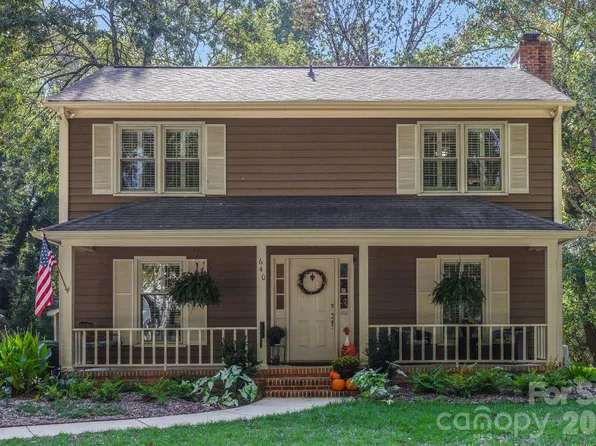 640 Heather Ln, Charlotte, NC 28209