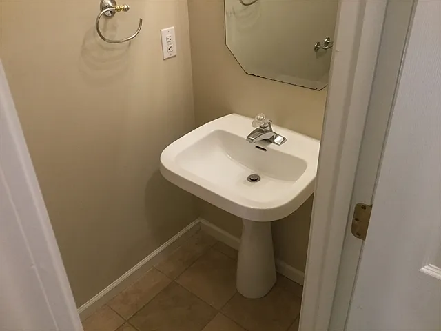 3012 Wyntree Ct — Photo 10