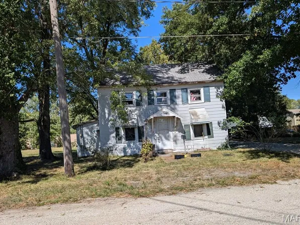 217 E White St, Marissa, IL 62257