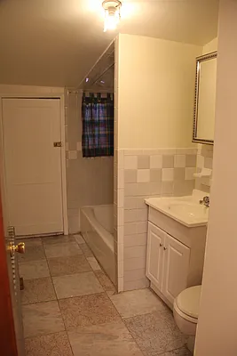 Rented by Dwell Residential Inc | media 32