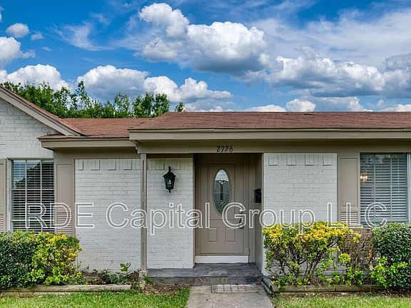 4th image of 2726 Starcrest Ln