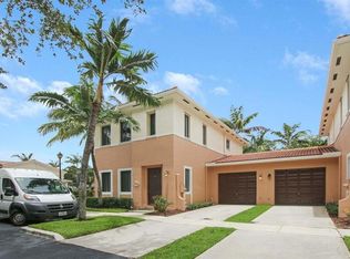 2516 Venetian Ct, Boynton Beach, FL 33426