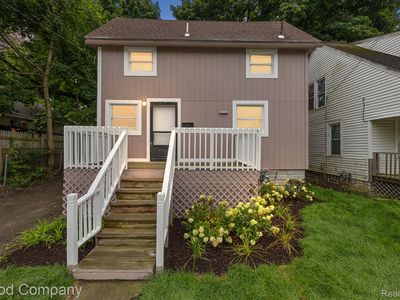 205 Harrison St, Pontiac, MI, 48341