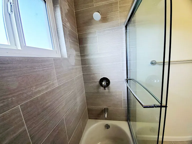 GRAN144 — Photo 9