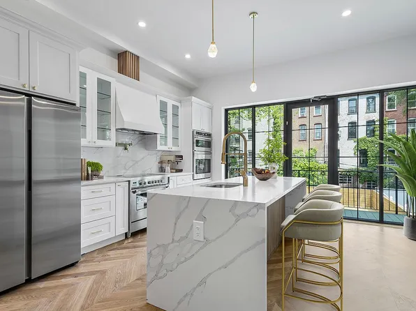 667 Jefferson Ave, Brooklyn, NY 11221