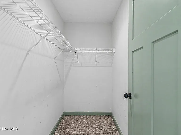 105 Kenan Loop — Photo 14